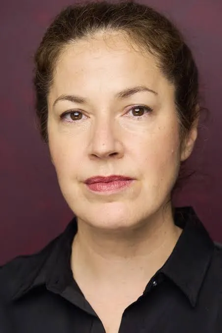 Tiffany Esteb headshot
